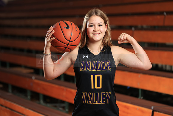 AVHS_Girls_JV_Fr_BB137