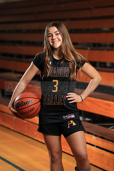 AVHS_Girls_JV_Fr_BB182