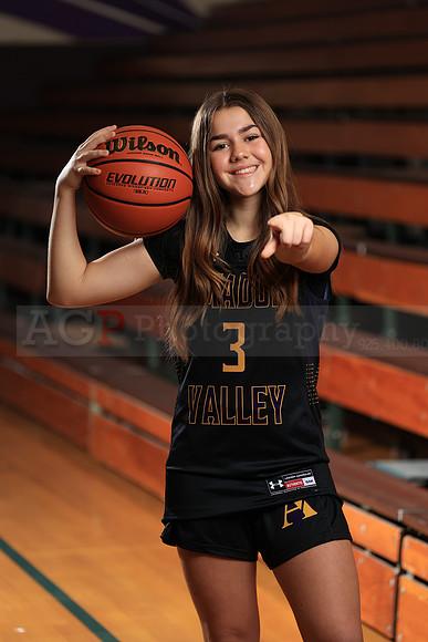 AVHS_Girls_JV_Fr_BB201