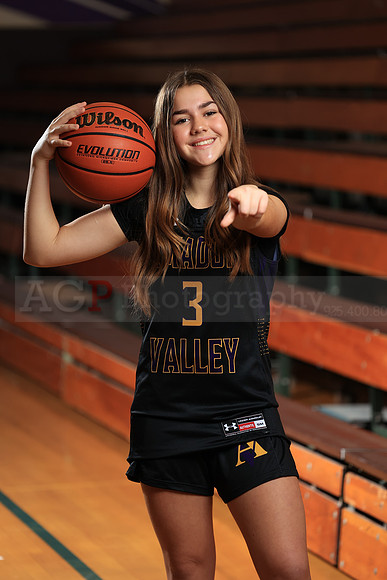 AVHS_Girls_JV_Fr_BB202