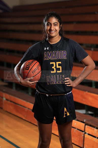 AVHS_Girls_JV_Fr_BB209