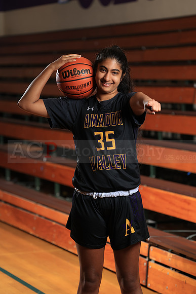 AVHS_Girls_JV_Fr_BB219