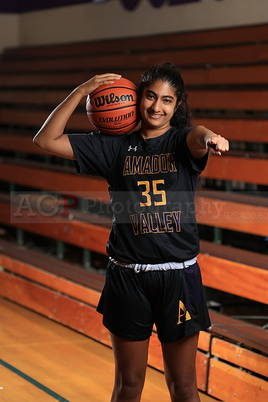 AVHS_Girls_JV_Fr_BB221