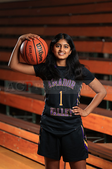 AVHS_Girls_JV_Fr_BB239