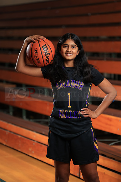AVHS_Girls_JV_Fr_BB242
