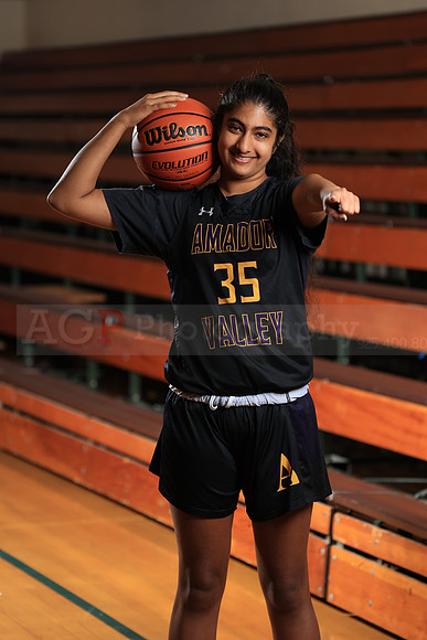 AVHS_Girls_JV_Fr_BB222