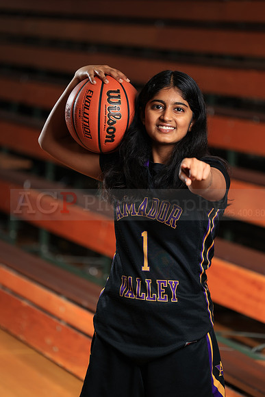 AVHS_Girls_JV_Fr_BB246