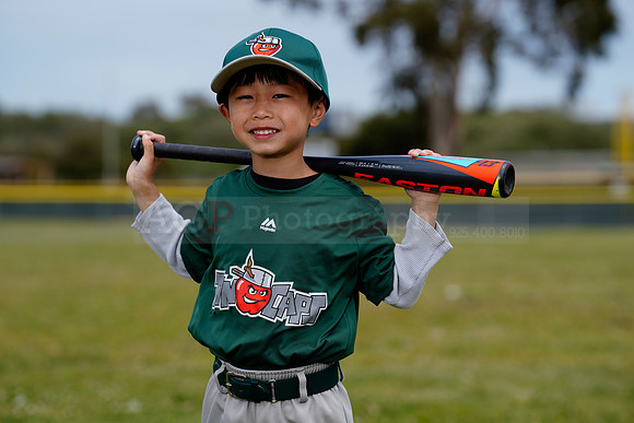 TBTinCaps00068
