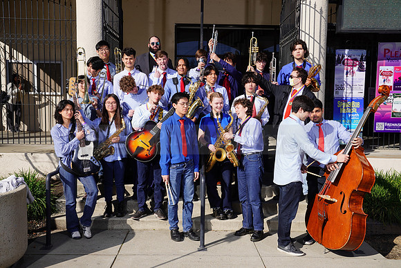 Hillsdale_HS_Campana008