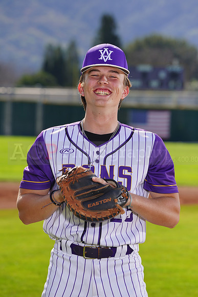 Varsity_BB012