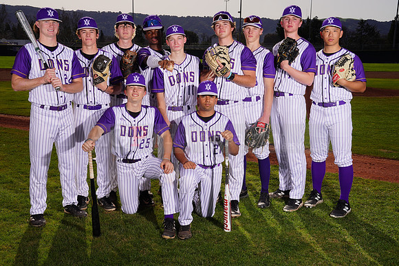 AVHS_BB_Seniors010