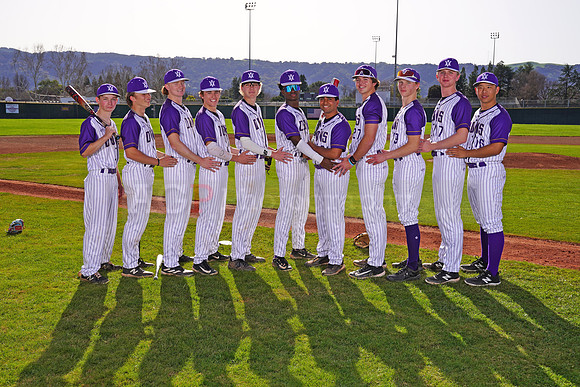AVHS_BB_Seniors001