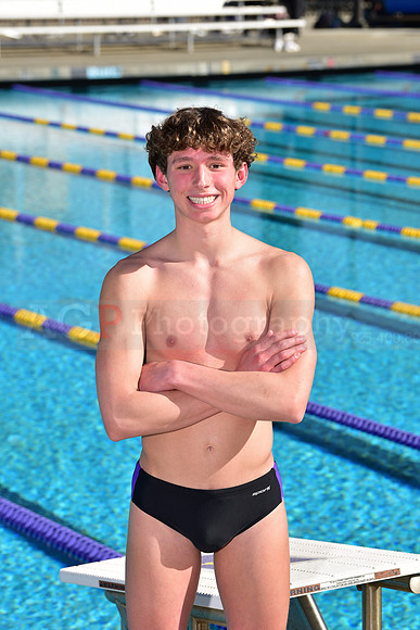 AVHS_Swim_2024_xindiv030