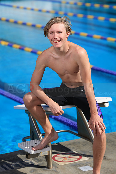 AVHS_Swim_2024_xindiv238