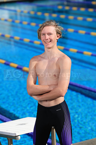 AVHS_Swim_2024_xindiv243