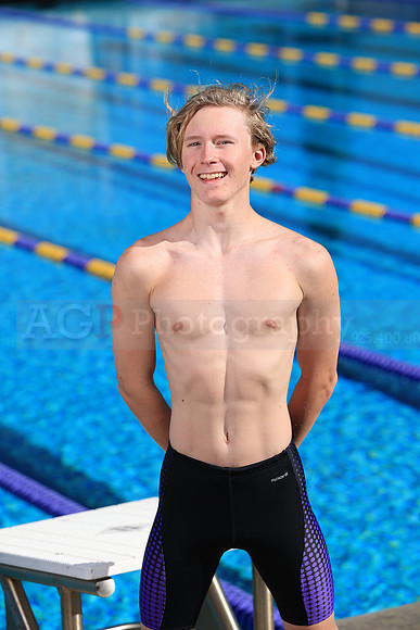 AVHS_Swim_2024_xindiv245
