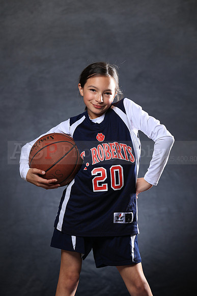 SR_Girls_4th_West_BB012