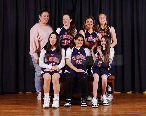 SR_Girls_6th_B_BB009