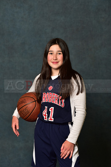 SR_Girls_6th_B_BB013