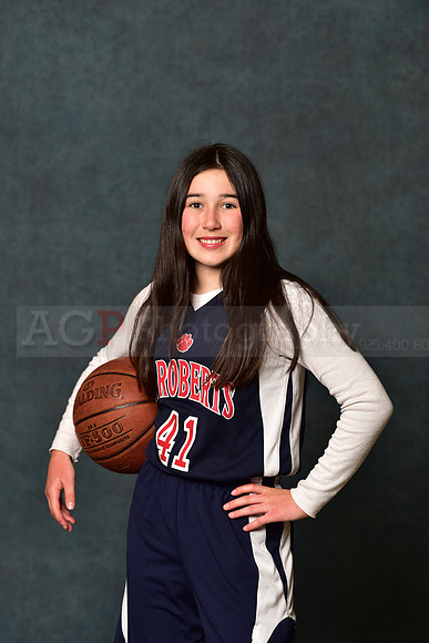 SR_Girls_6th_B_BB018