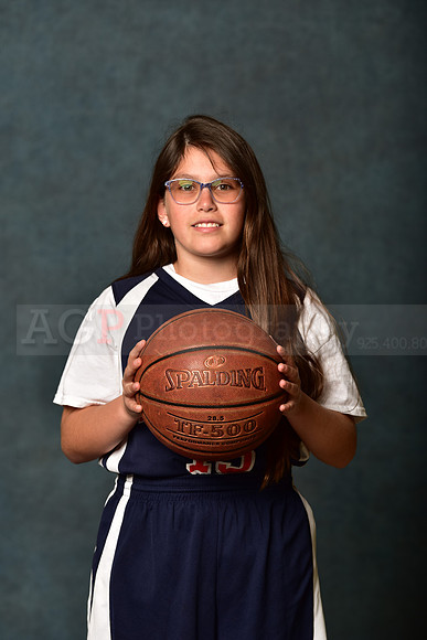 SR_Girls_6th_B_BB023