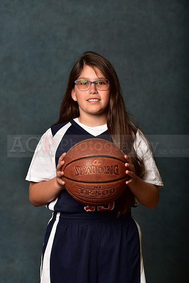 SR_Girls_6th_B_BB022