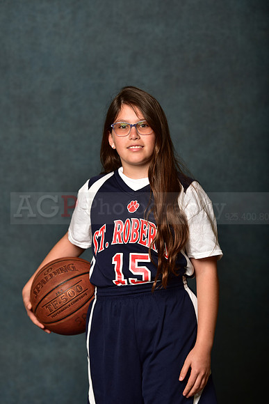 SR_Girls_6th_B_BB025