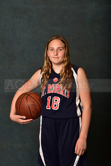 SR_Girls_6th_B_BB030