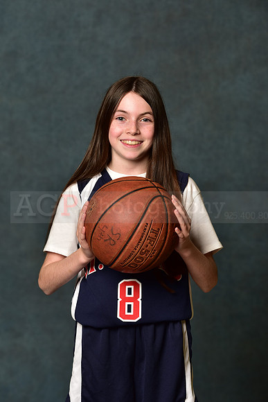 SR_Girls_6th_B_BB036
