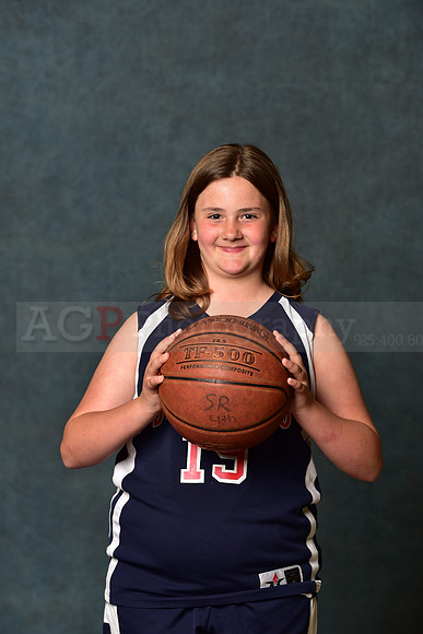 SR_Girls_6th_B_BB041