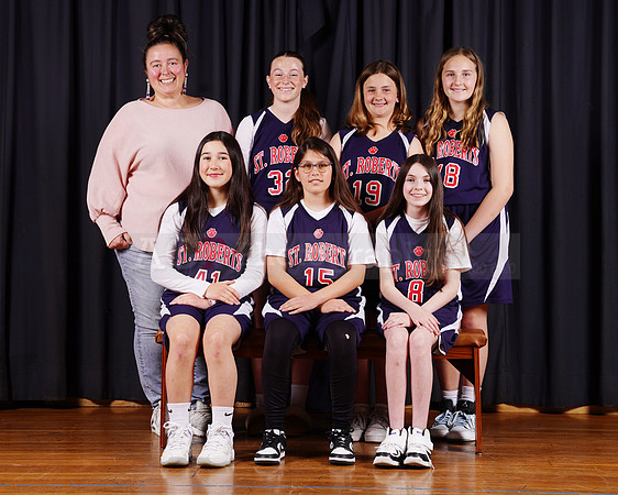 SR_Girls_6th_B_BB005