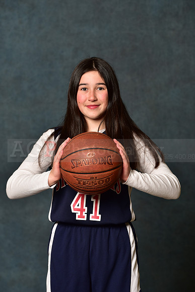 SR_Girls_6th_B_BB010