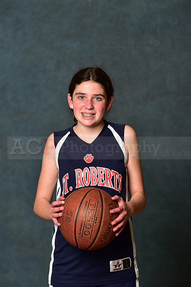 SR_Girls_6th_A_BB002