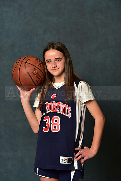 SR_Girls_6th_A_BB012