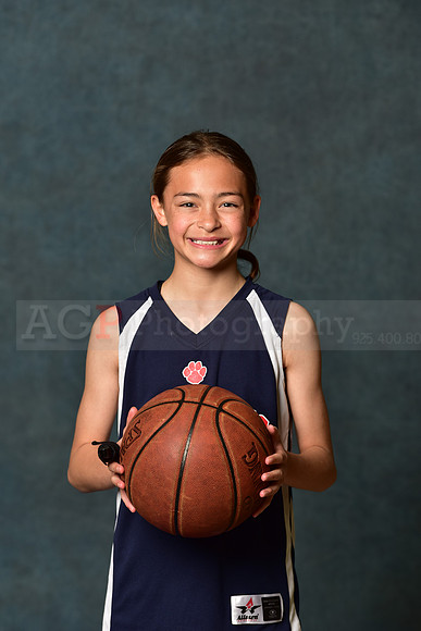SR_Girls_6th_A_BB014