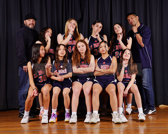 SR_Girls_7th_A_BB006