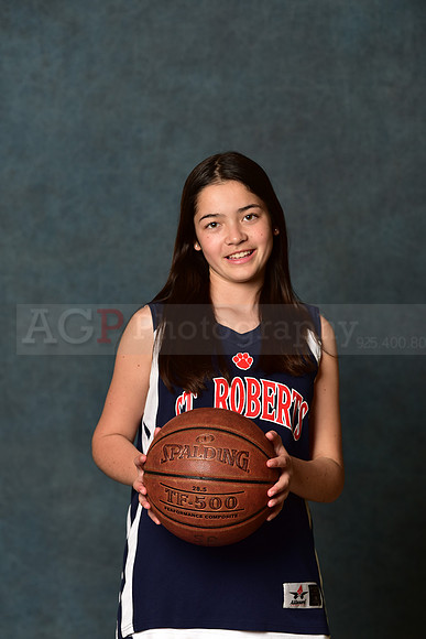 SR_Girls_7th_A_BB007