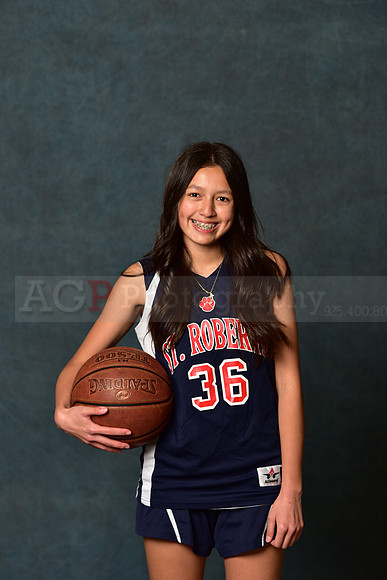 SR_Girls_7th_A_BB013