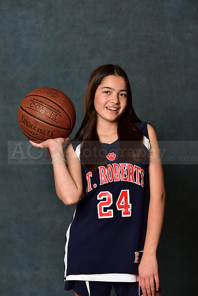 SR_Girls_7th_A_BB010
