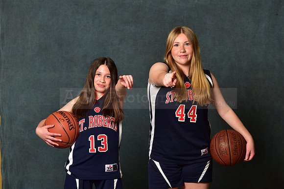 SR_Girls_7th_A_BB028