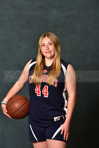 SR_Girls_7th_A_BB033