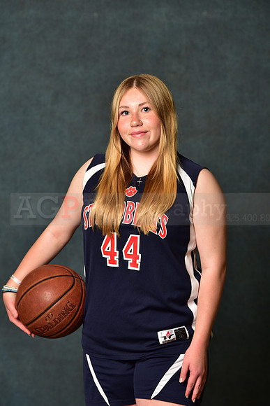 SR_Girls_7th_A_BB032