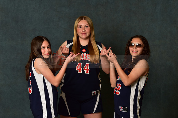 SR_Girls_7th_A_BB082