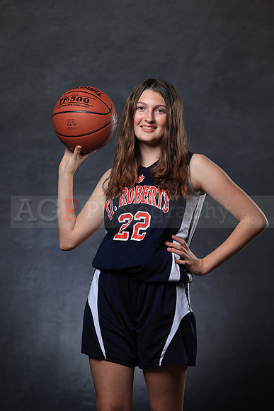 SR_Girls_7th_B_BB017