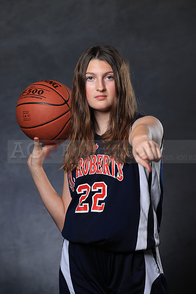 SR_Girls_7th_B_BB026