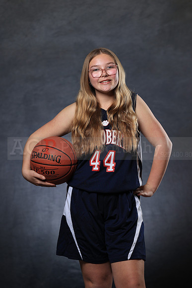 SR_Girls_7th_B_BB037