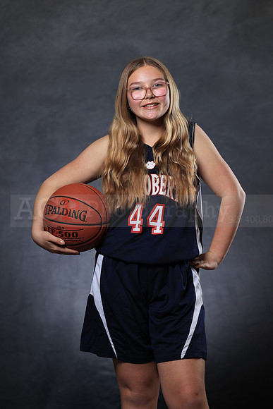 SR_Girls_7th_B_BB038