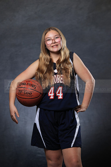 SR_Girls_7th_B_BB040