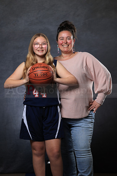 SR_Girls_7th_B_BB050