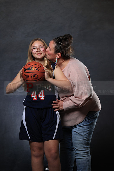 SR_Girls_7th_B_BB059